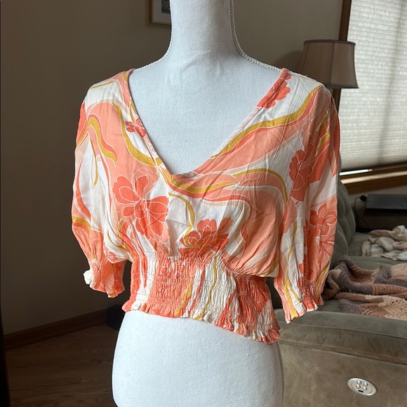 O'Neill Tops - Floral Smocked Women's Top - Orange and White
